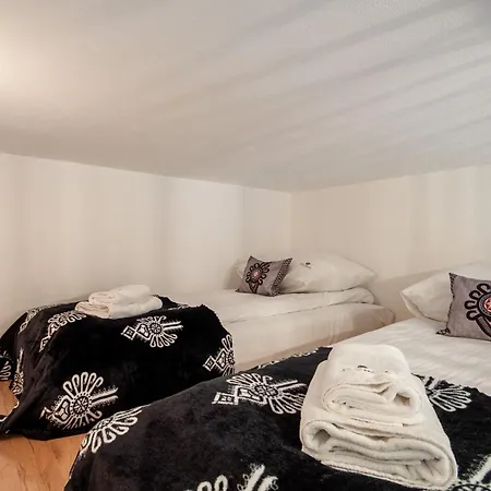 Apartserwis Przytulny * ザコパネ